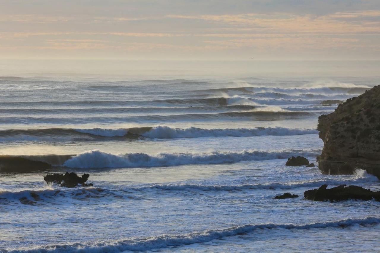 Surf Housemaroc Hostel เอสเซาอิรา ภายนอก รูปภาพ