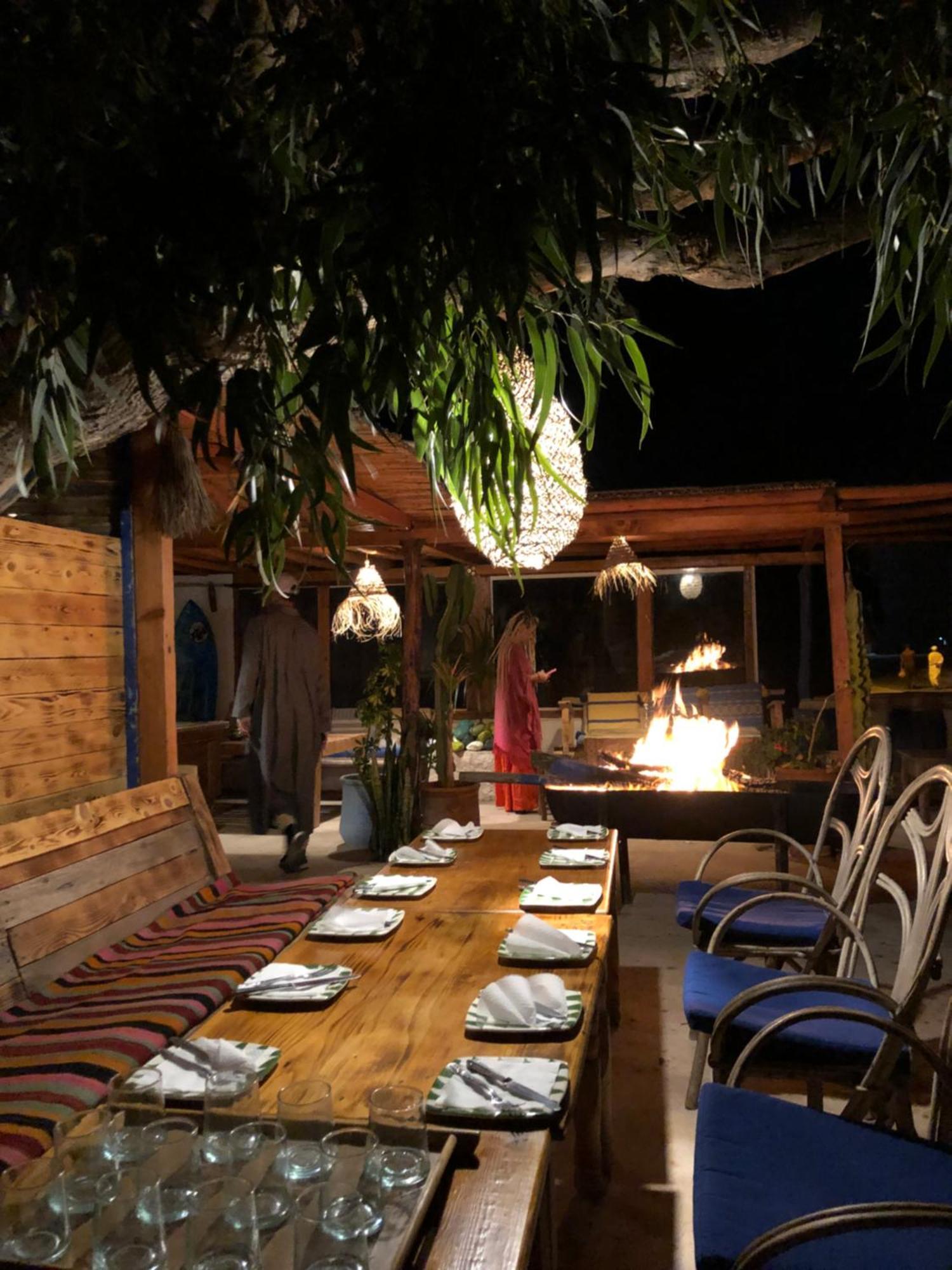 Surf Housemaroc Hostel เอสเซาอิรา ภายนอก รูปภาพ