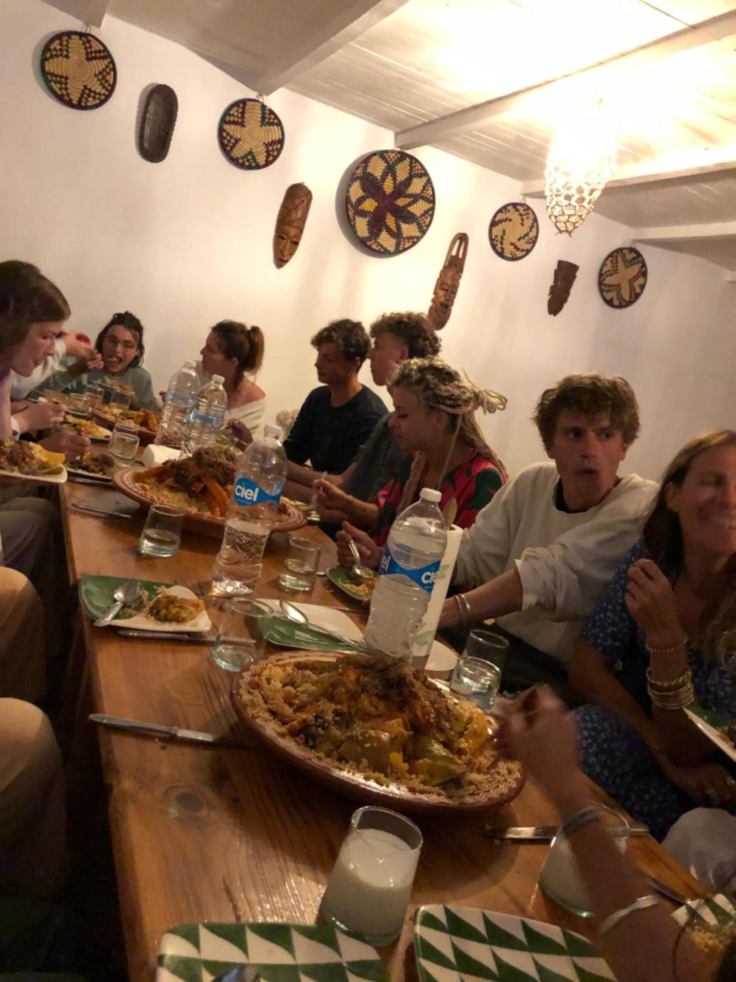 Surf Housemaroc Hostel เอสเซาอิรา ภายนอก รูปภาพ