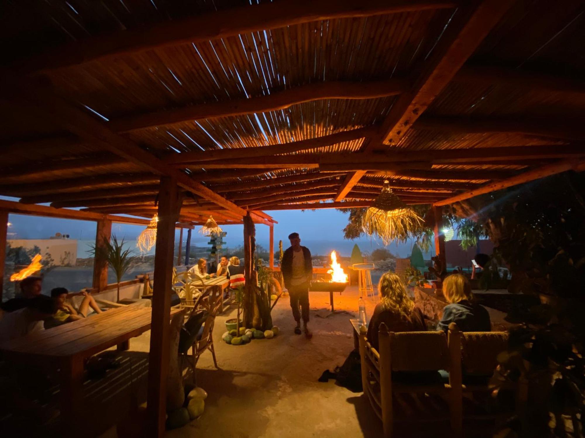 Surf Housemaroc Hostel เอสเซาอิรา ภายนอก รูปภาพ