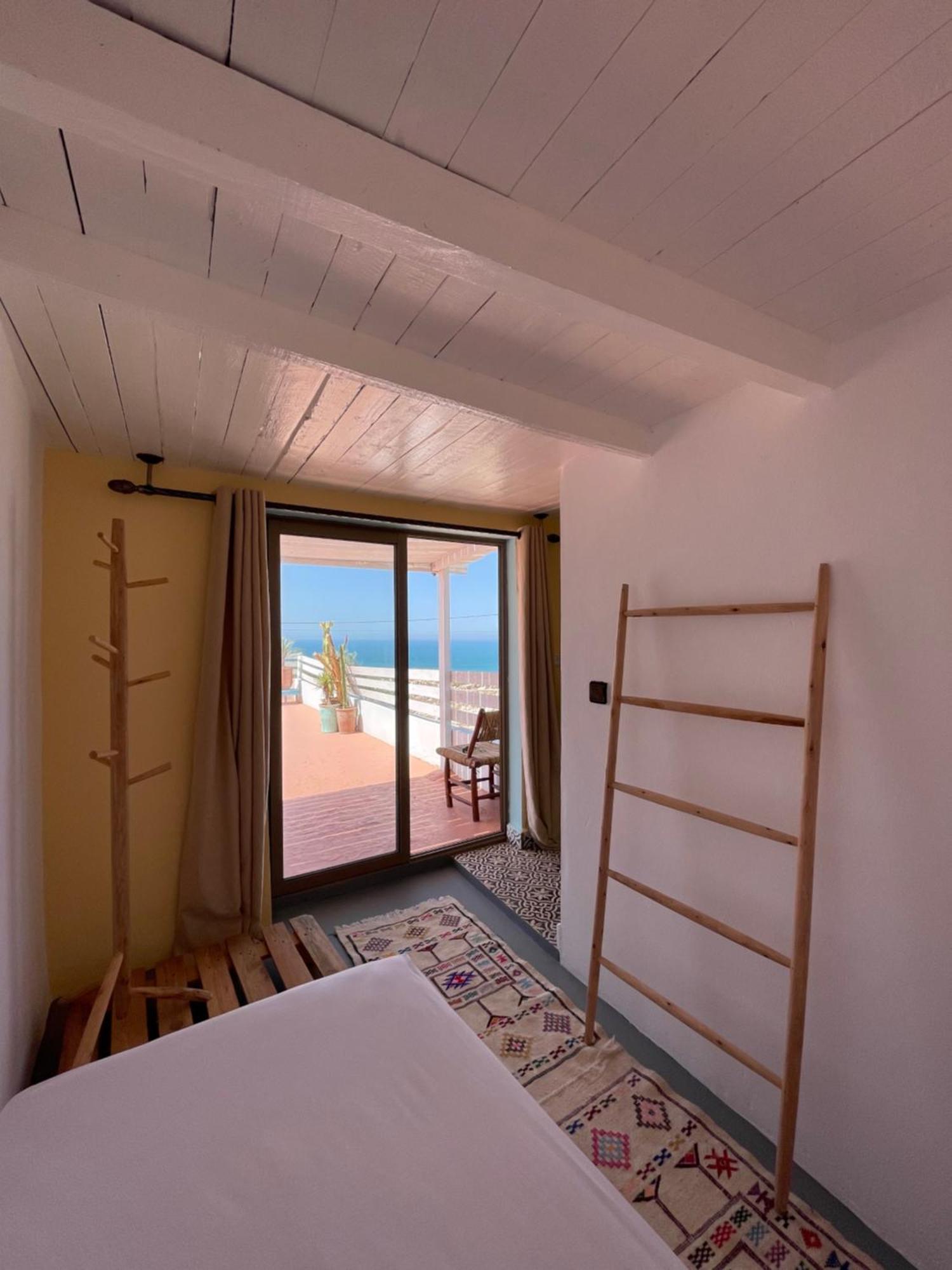 Surf Housemaroc Hostel เอสเซาอิรา ภายนอก รูปภาพ
