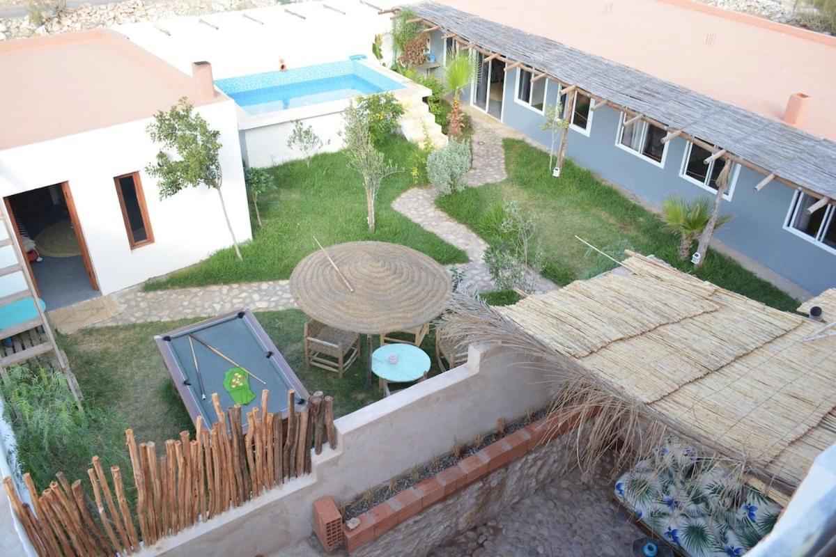 Surf Housemaroc Hostel เอสเซาอิรา ภายนอก รูปภาพ