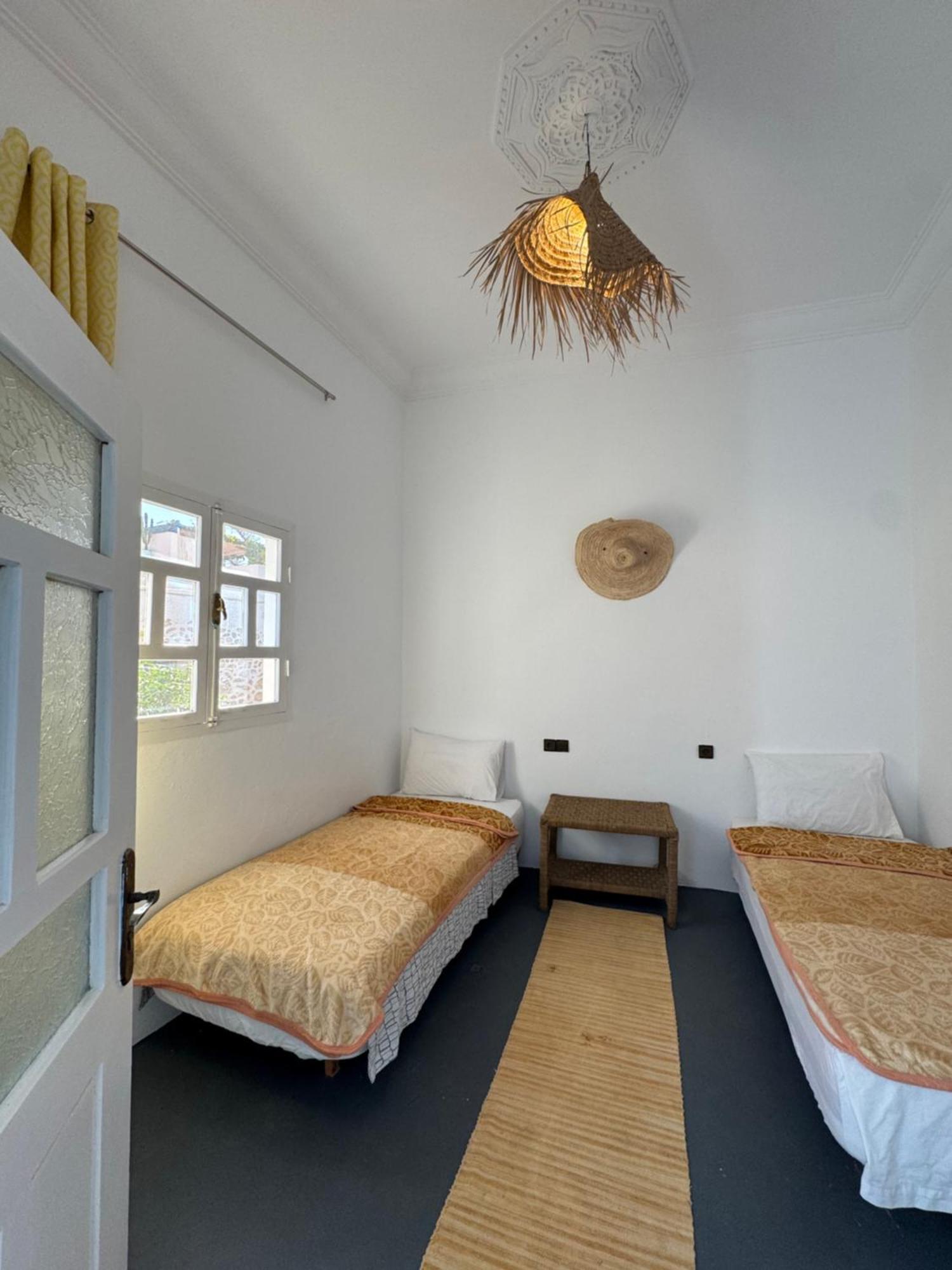 Surf Housemaroc Hostel เอสเซาอิรา ภายนอก รูปภาพ